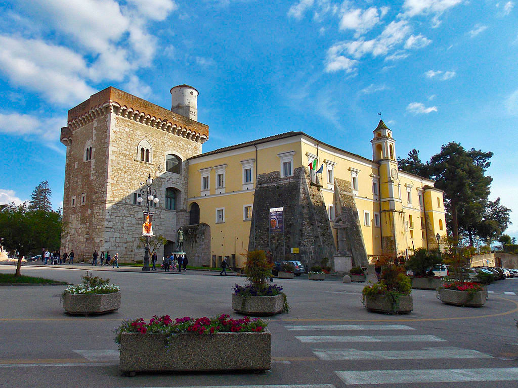 MERCATINI DI NATALE NEL CUORE DEL SANNIO | Benevento, Campania | DLT Viaggi